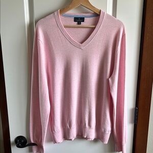 Brooks Brothers men’s Pink V-Neck Sweater